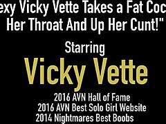 Vicky Vette szájába és puncijába élvezés