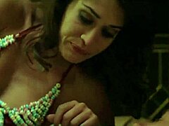 Lizzy Caplan and Frankie Boom in seductive encounter