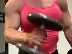 MuscleBrunette Mature Physical: Honest Solo Tease