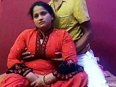 Indická milf Sonam má sex se svým přítelem v tomto horkém videu