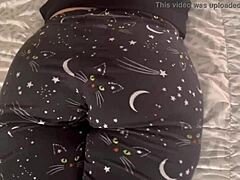 Big butt mom with a fat ass gets her wedgie and claps on camera