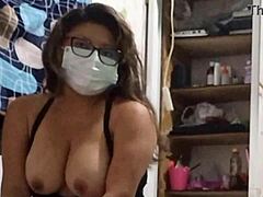 Den kolombianske pornostjernen opplever sin første casting med en fremmed i denne hardcore-videoen
