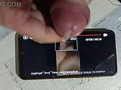 Κοντοσκόπηση HD της Αφροδίτης, γκρινιάζει και είναι καυλιάρης σε αυτό το σπιτικό βίντεο αυνανισμού