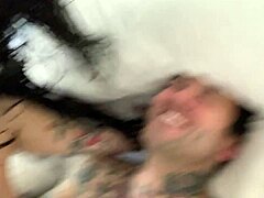 POV секс с татуирана двойка Джоана Ейнджъл и малките й ръце в HD
